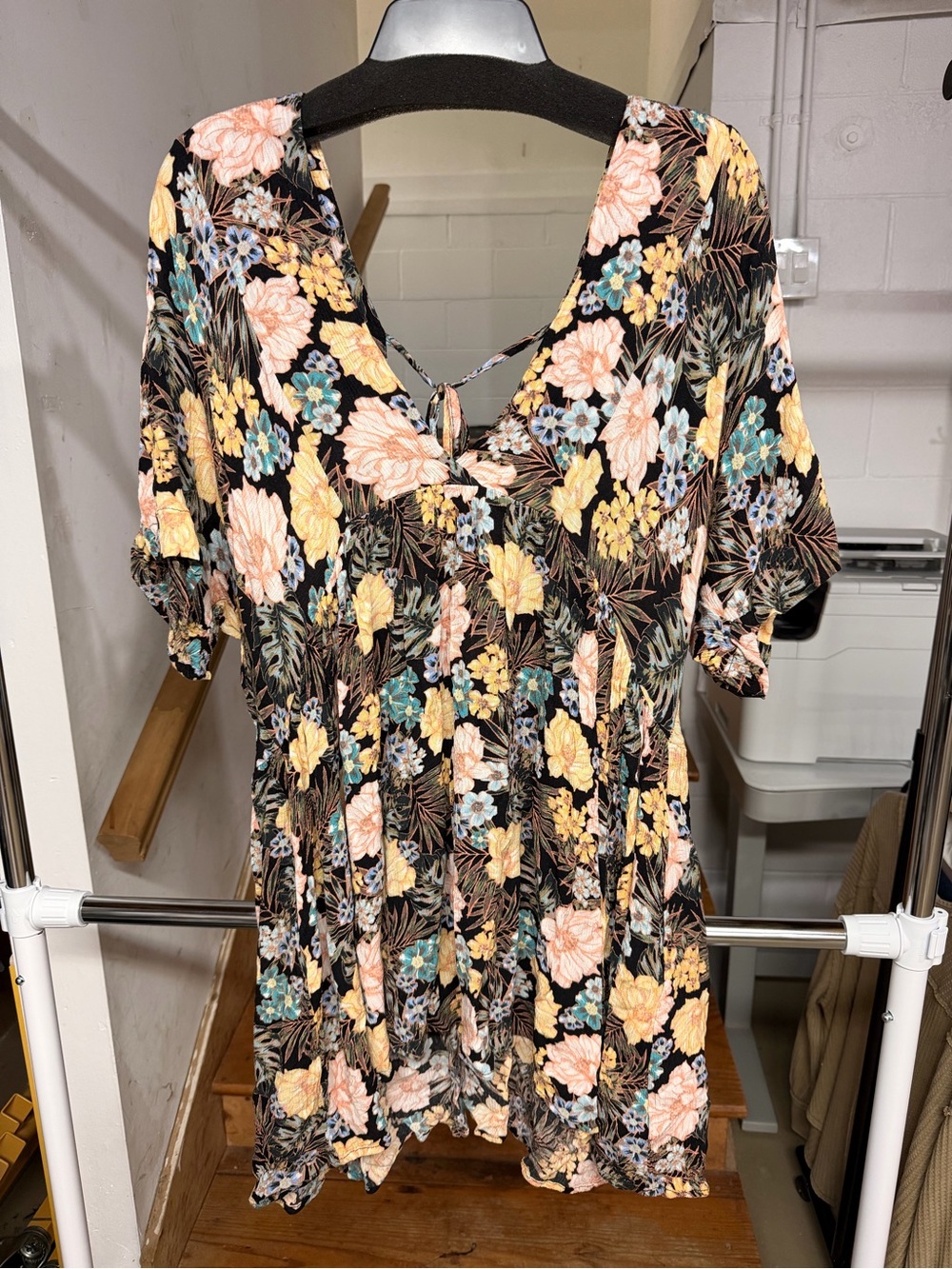 O'Neill Black Floral V-Neck Short Sleeve Mini Dress